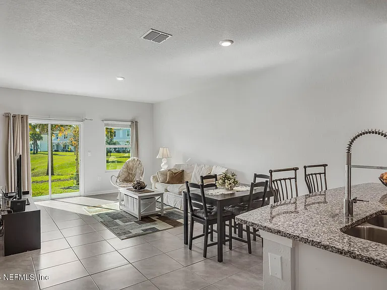 262 Talulla Trl — Photo 4