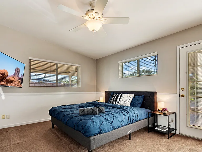 7303 E Cypress St — Photo 16