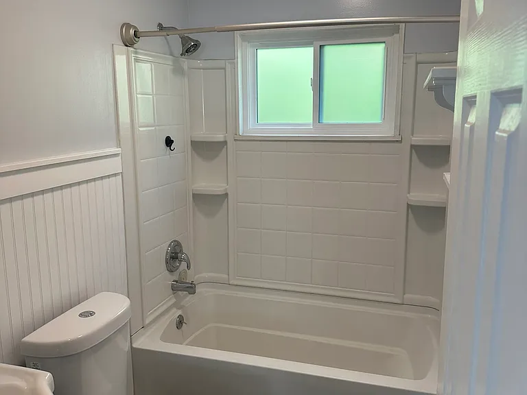 Guest Bathroom (Bathroom #2)