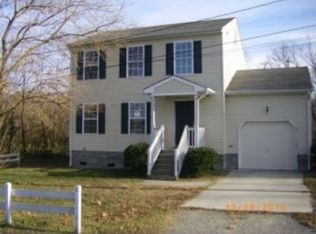 8 Fowler Ave, Hampton, VA 23661