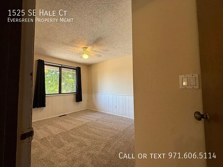 1525 SE Hale Ct — Photo 32