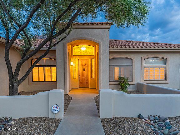 2nd image of 126 E Silverstone Pl