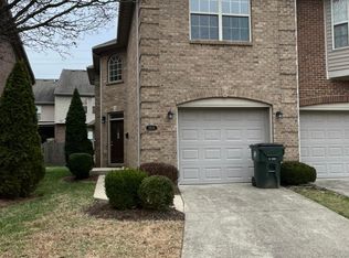 2634 Longleaf Pl, Lexington, KY 40503