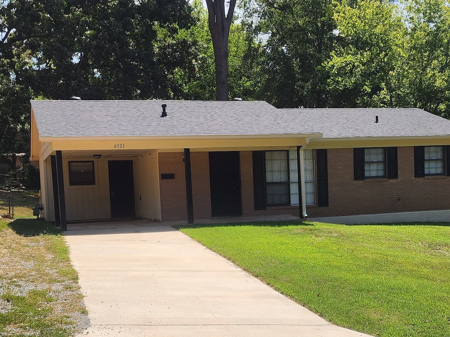 3 bed, 1025 sqft, $1,050 — Photo 1