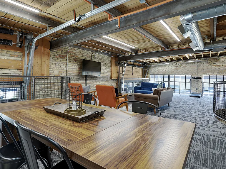 Borden Lofts — Photo 26