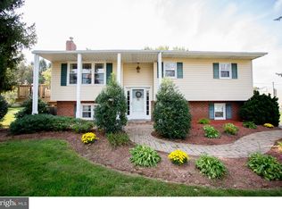 176 Bluejay Rd, Chalfont, PA 18914