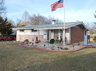 812 Primrose Dr, Belleville, IL