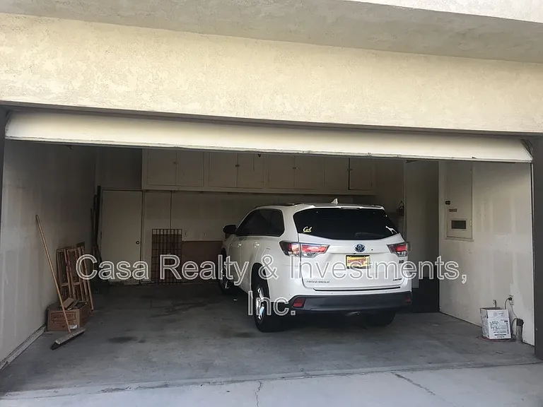 2112.5 Pullman Ln — Photo 31