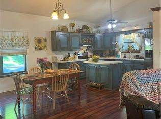 1018 Kansas St, Leavenworth, KS 66048