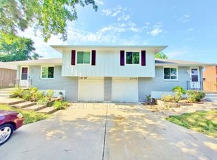 1005 SW Sunset St, Blue Springs, MO 64015