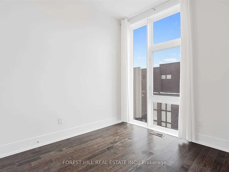 9144 Bathurst St — Photo 22