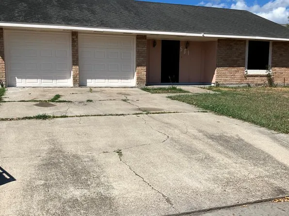 501 Edmonton Ct, Brownsville, TX 78526