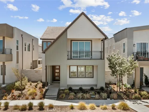 27081 Amber Sky Way, Valencia, CA 91381