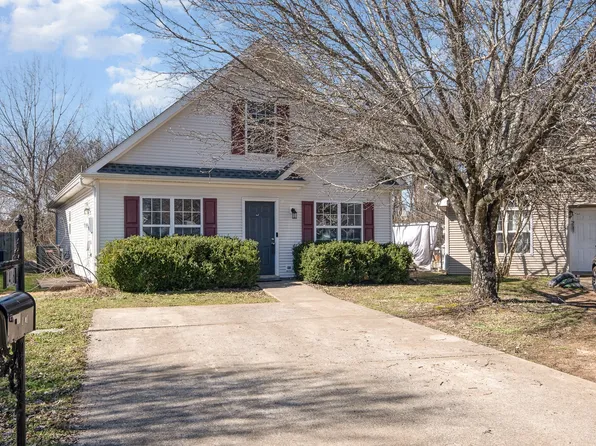 1416 Rochester Dr, Murfreesboro, TN 37130