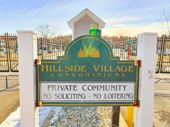 100 Hillside Dr, Middletown, NY