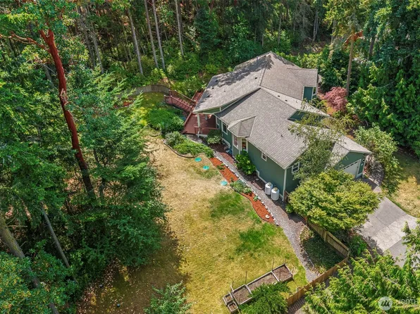 155 Louisa Street, Port Townsend, WA 98368