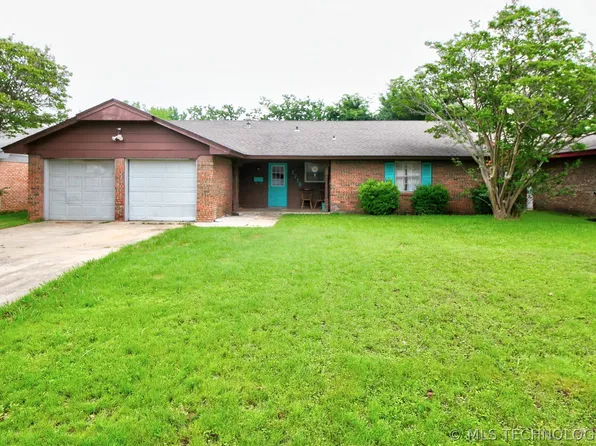 1716 Asberry St, Durant, OK 74701
