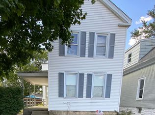 855 S Washington Ave #1, Kankakee, IL 60901