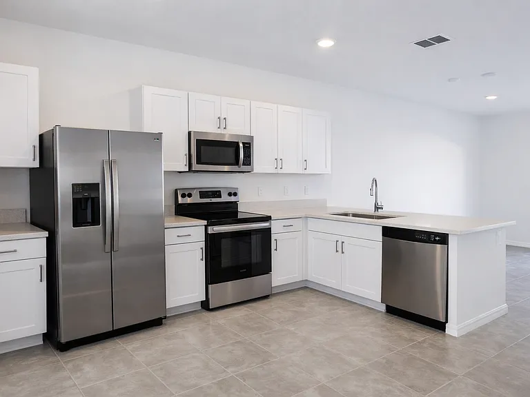 2954 Skyline Loop — Photo 2