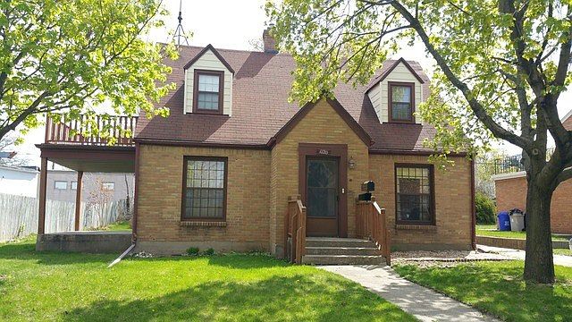 1st image of 1120 29th St