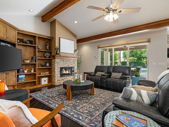 2nd image of 43153 Moore Cir