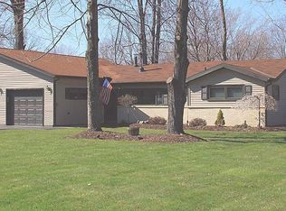 7153 Welland Dr, Mentor, OH 44060
