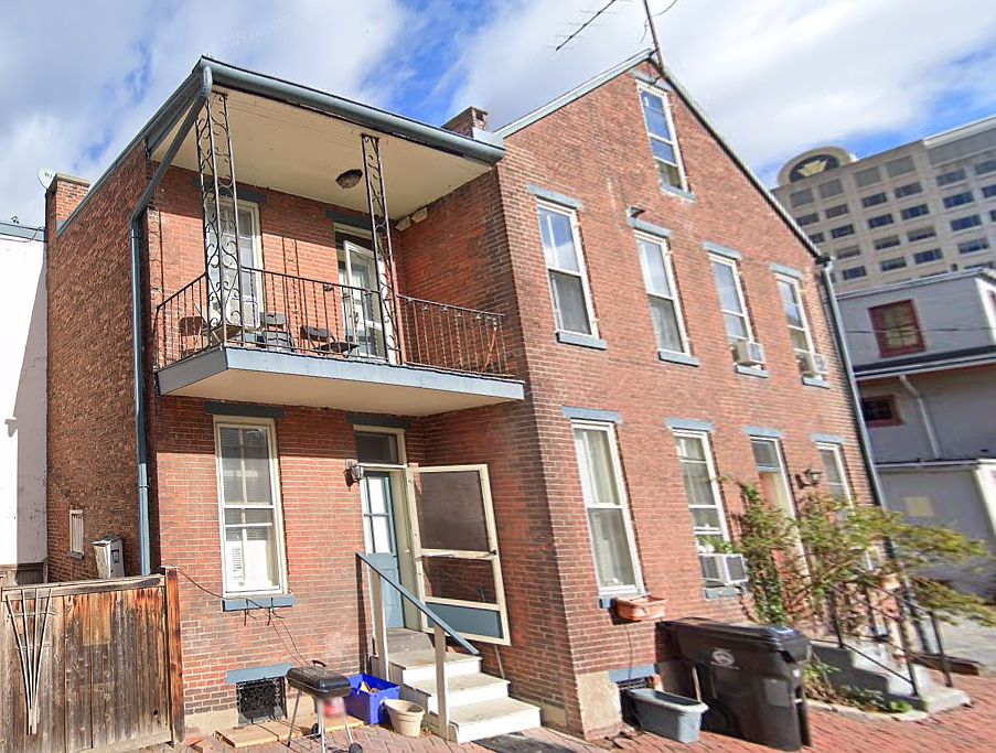 1st image of 117 N River St