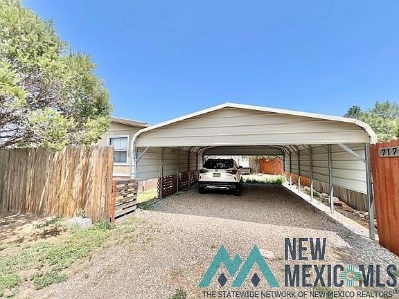 4th image of 717 Parque Ave