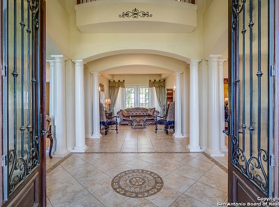 5th image of 8910 Tuscan Hills Dr