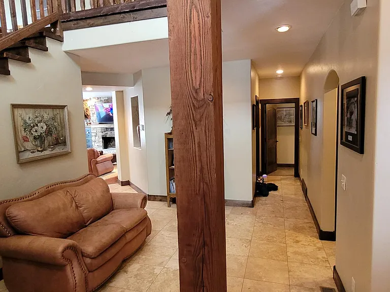 6169 Snowview Dr — Photo 52