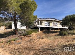 9964 Little Gray Fox Ln, Weldon, CA 93283