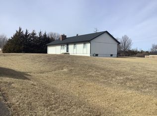 8100 SW 23rd St, Topeka, KS 66614