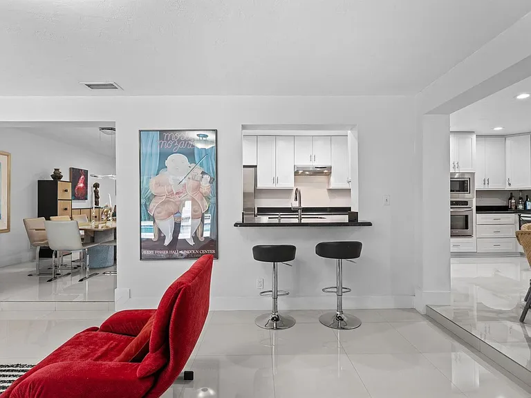 326 Seven Isles Dr — Photo 10