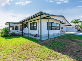 5350 Antigua Dr, Zephyrhills, FL 33541