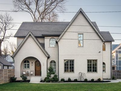 3489 Granny White Pike, Nashville, TN, 37204
