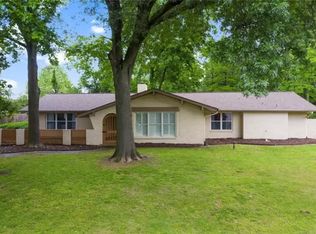 6109 S Knoxville Ave, Tulsa, OK 74136