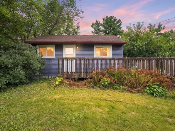 4997 W Clayton Rd, Madison, WI 53711