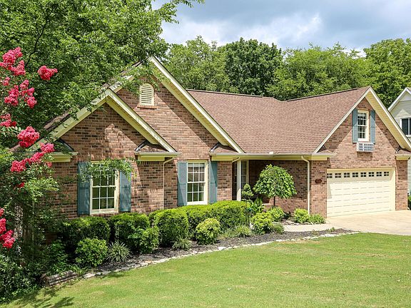2nd image of 1336 Marymont Dr