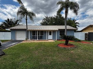 14799 SW 71st Ln, Miami, FL 33193