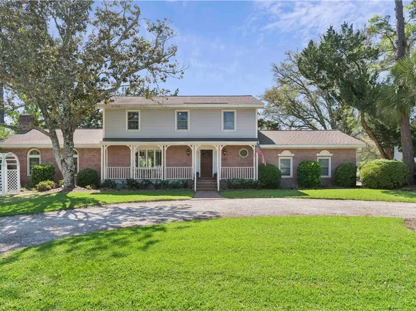 131 Worthing Rd, Saint Simons Island, GA 31522
