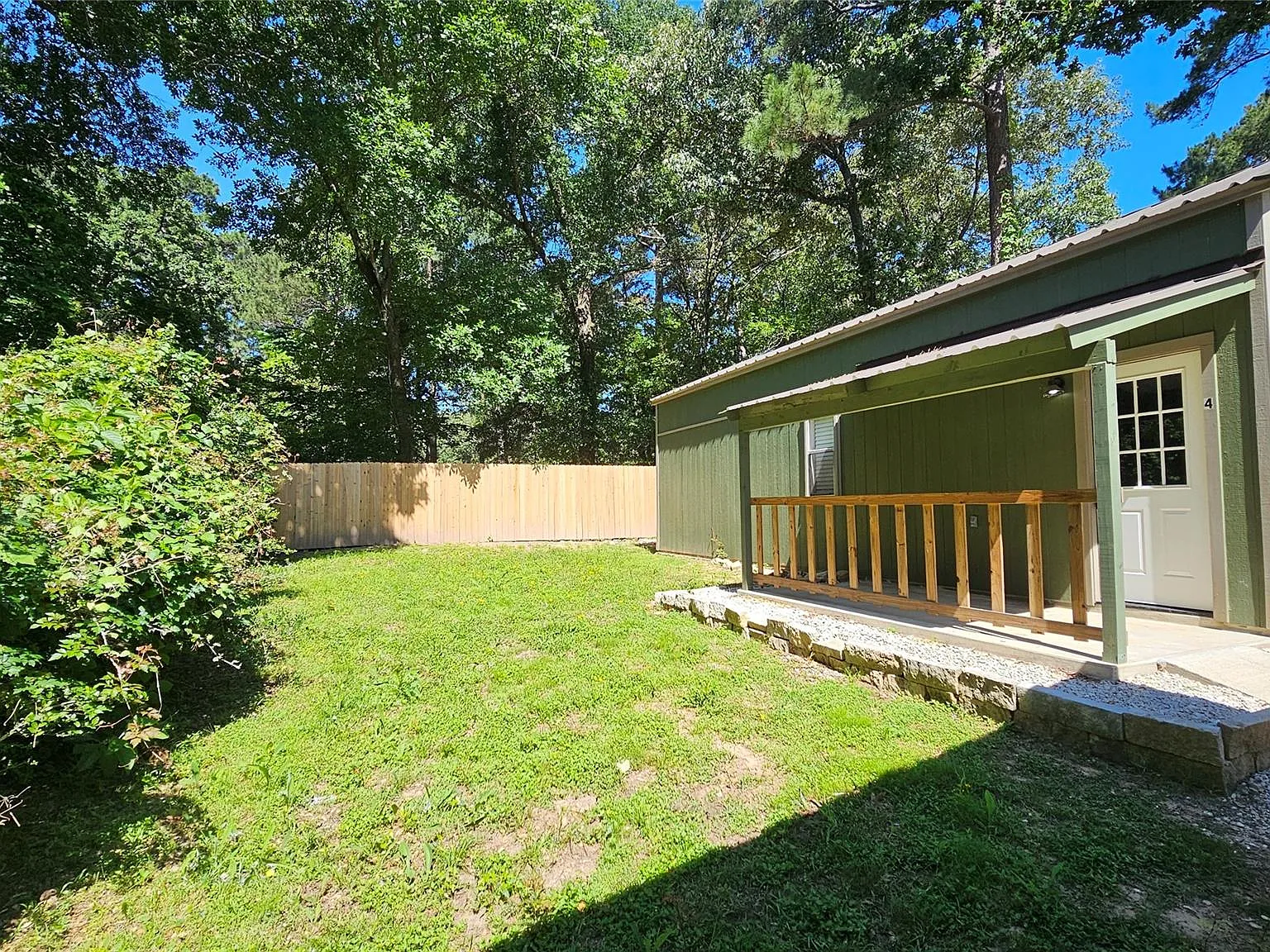 1 bed, 1.0 bath, $1,100 — Photo 1