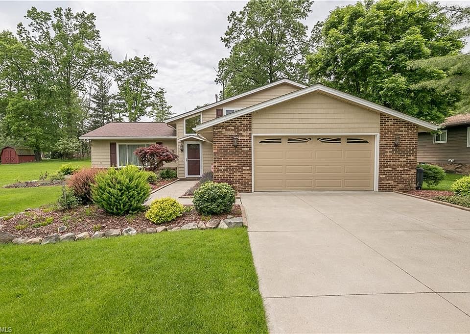 1st image of 11920 Rolling Meadow Ln
