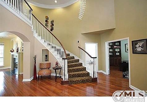 3rd image of 4516 Pebble Brook Ln