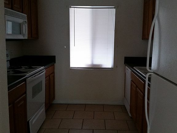 3rd image of 7501 Pitch Pine Cir APT C