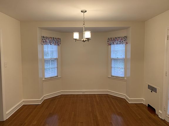 5th image of 2307 W 12th St #2-1