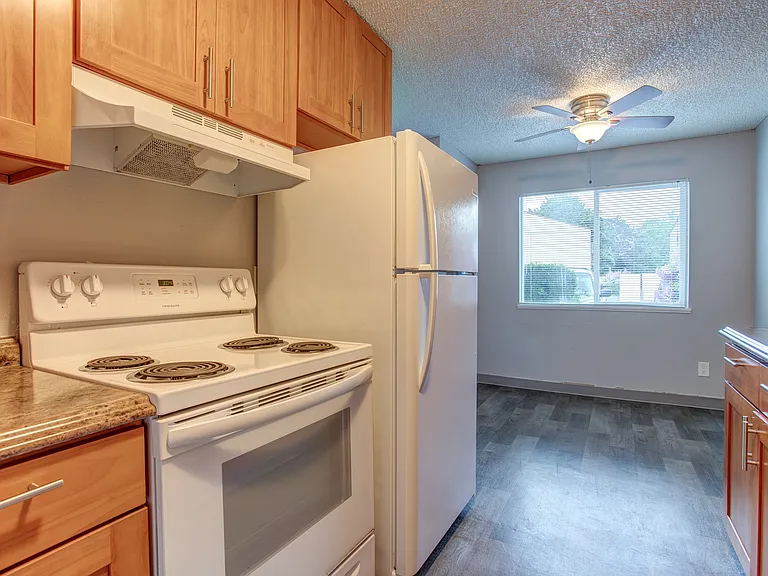 Arbor View Apartments — Photo 26