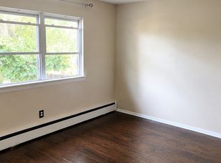 916 Stuyvesant Ave APT V2, Irvington, NJ 07111