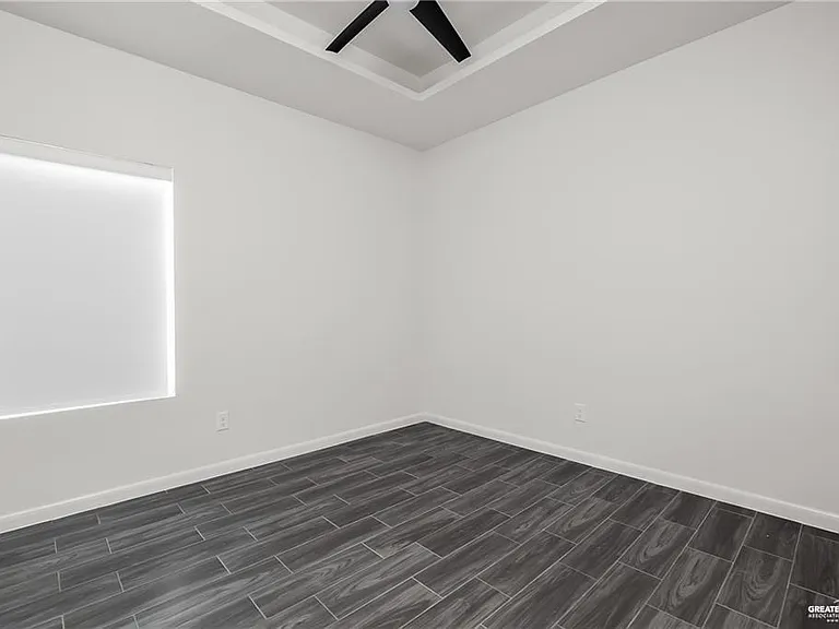 1424 E Hibiscus Ave #1 — Photo 7