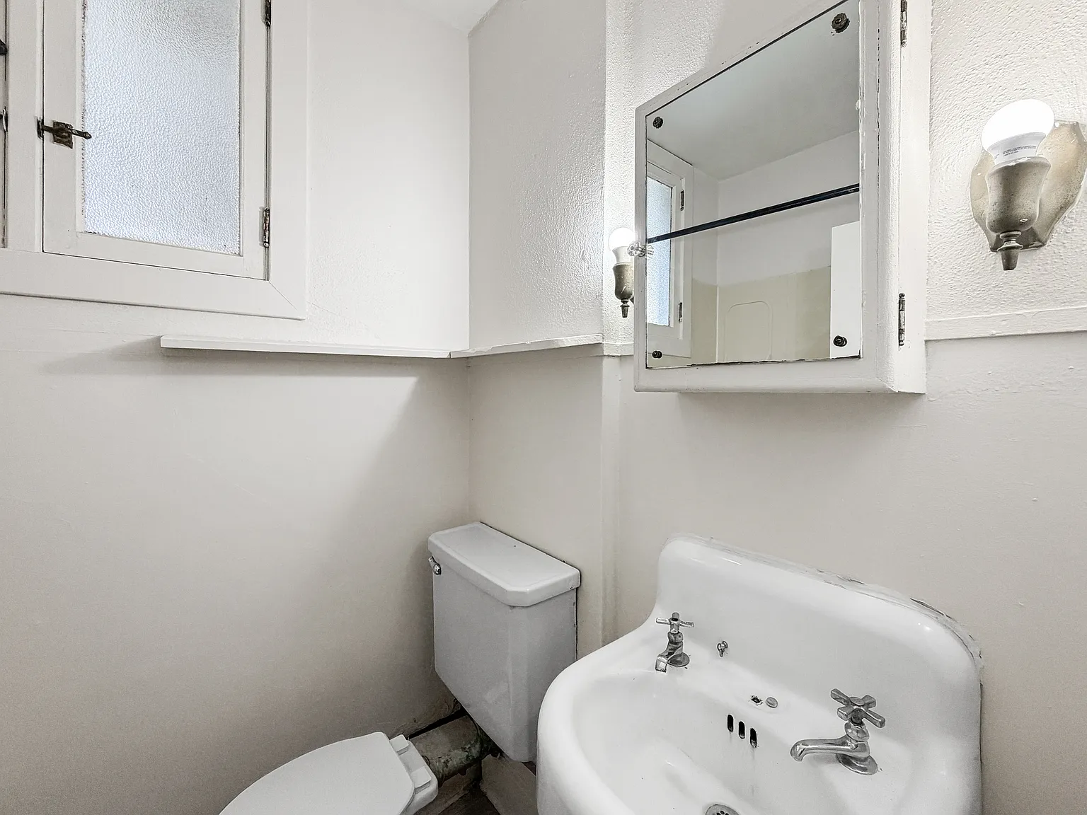 Studio, 399 sqft, $500 — Photo 4