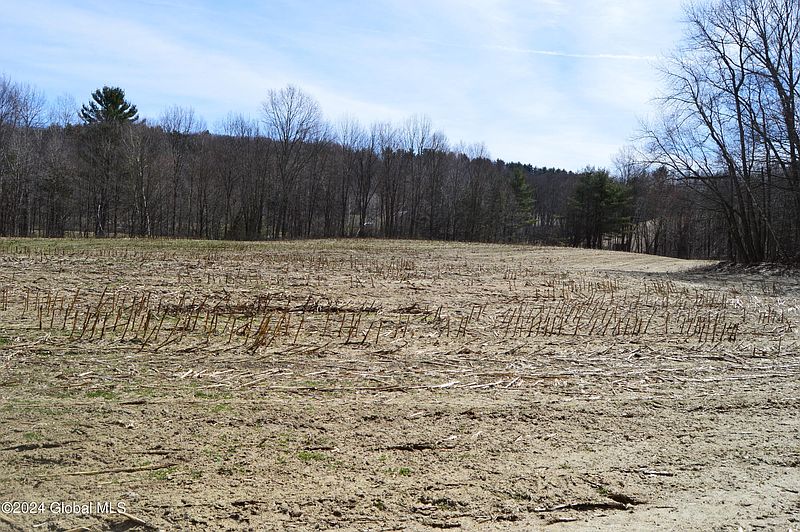 3rd image of 00 Saunders Rd Lot B